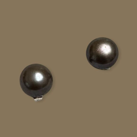 Elegant Gray Black Freshwater Pearl Stud RGF Sterling Silver Earrings - Picture 2 of 11